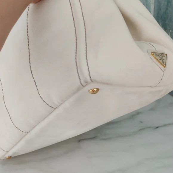 Prada White Tote Bag for Women - Picture 14 of 17